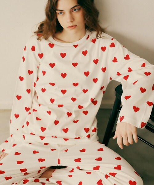 ADAM ET ROPE'(アダムエロペ)の「【WEB限定】・【PETIT BATEAU pour ADAM ET ROPE'】別注ハートプリントパジャマ(ルームウェア/パジャマ・レディース・ネイビー/レッド・F)」の8枚目の写真