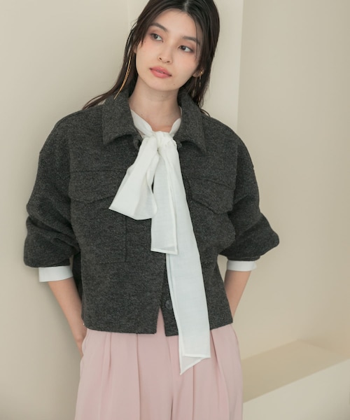 URBAN RESEARCH ROSSO（アーバンリサーチロッソ）の「ブークレーブルゾン（ブルゾン・レディース・OFF/CHARCOAL・Free）」の2枚目の写真