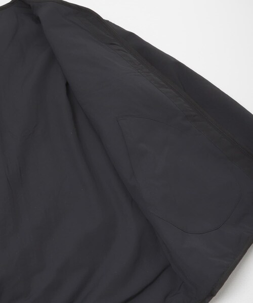 URBAN RESEARCH（アーバンリサーチ）の「HELLA GREEN　Reversible Nylon Jacket（テーラードジャケット・メンズ・BLACK・L/XL）」の7枚目の写真