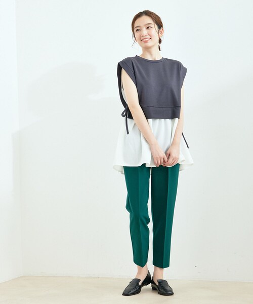 Jayro（ジャイロ）の「センタープレステーパードパンツ（スラックス・レディース・ブラック/ホワイト系/ダークブラウン/グリーン/ブルー/ピンク・L/M）」の15枚目の写真