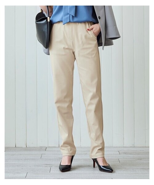 nissen（ニッセン）の「大きいサイズ ７つの優秀を叶える贅沢パンツ（ゆったりヒップ）（股下66ｃｍ）（吸汗速乾・抗菌防臭・UVカット）（パンツ・レディース・ネイビー/黒/グレージュ・L/LL/3L/4L/5L/6L/8L/10L）」の11枚目の写真