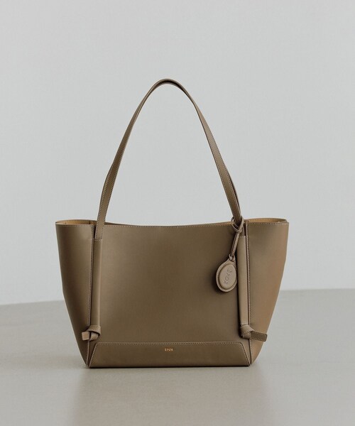 ROPE'（ロペ）の「【E'POR】KNOT BAG Large/A4対応・通勤・撥水・軽量・26AW新型（トートバッグ・レディース・ブラック/ダークブラウン・F）」の10枚目の写真