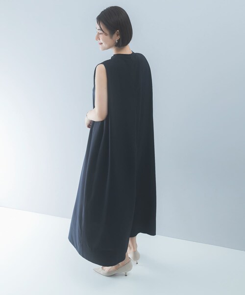 URBAN RESEARCH ROSSO（アーバンリサーチロッソ）の「クールタッチ 吸水速乾キーネックフレアワンピース（ワンピース・レディース・D/NAVY/Y/GOLD・Free）」の8枚目の写真