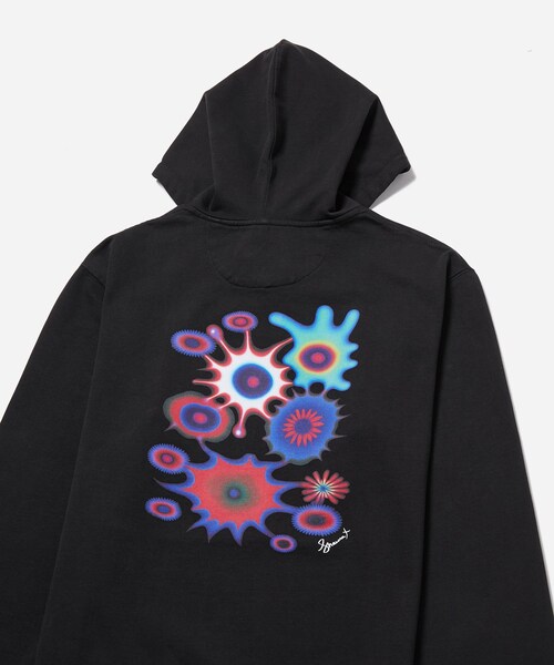 Saturdays NYC(サタデーズ ニューヨークシティ )の「DITCH SHAWNA X COSIMA HOODIE(パーカー・レディース・ブラック/オフホワイト・L/M/S/XL/XS)」の19枚目の写真
