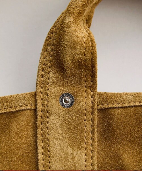 ADAM ET ROPE'（アダムエロペ）の「【NICENESS/ナイスネス】S.LEDZ（トートバッグ・メンズ・キナリ/キャメル・F）」の6枚目の写真