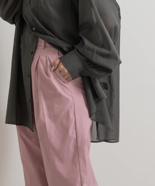 THE GOODLAND MARKET（ザグッドランドマーケット）の「『別注』MIDIUMISOLID×TGM　tuck wide tapered PT（その他パンツ・レディース・BLACK/KHAKI/PINK・one）」の20枚目の写真