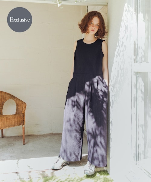 URBAN RESEARCH(アーバンリサーチ)の「『吸水速乾/UVカット』『別注』THOUSAND MILE×URBAN RESEARCH SLEEVELESS ALL IN ONE(つなぎ/オールインワン・レディース・BLACK/NAVYSTRIPE・M/L)」の2枚目の写真