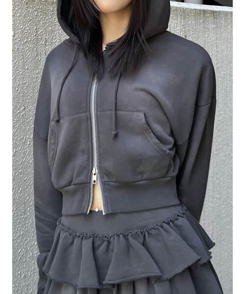 EMODA（エモダ）の「シェービングショートジップフーディ（パーカー・レディース・ライトグレー/グレー/ブラック・F）」の12枚目の写真