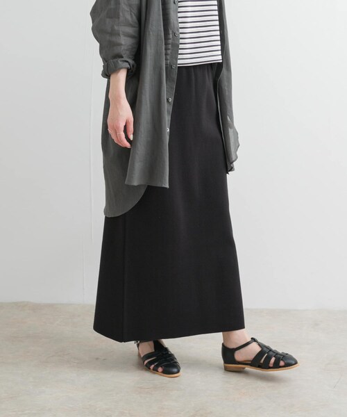 URBAN RESEARCH DOORS(アーバンリサーチドアーズ)の「リネン混ニットストレートスカート(スカート・レディース・BLACK/CHARCOAL・M)」の11枚目の写真