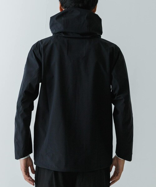 URBAN RESEARCH(アーバンリサーチ)の「DESCENTE ALLTERRAIN CREAS(テーラードジャケット・メンズ・BK00/NV01・M/L/O)」の6枚目の写真