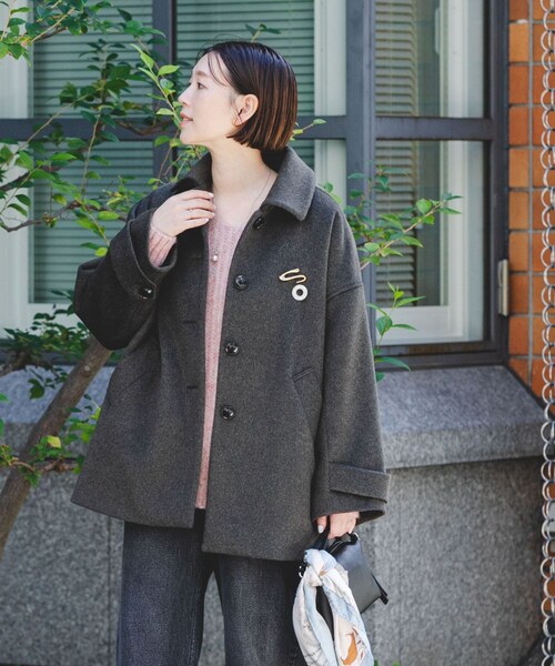 URBAN RESEARCH ROSSO（アーバンリサーチロッソ）の「F by ROSSO　『UR TECH』ビーバーテントラインコート（ステンカラーコート・レディース・BROWN/BLACK・Free）」の17枚目の写真