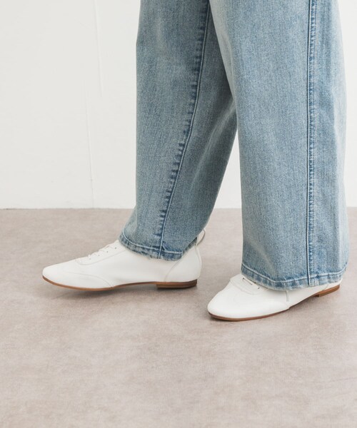 URBAN RESEARCH DOORS（アーバンリサーチドアーズ）の「ライトウェイトレースアップシューズ（その他シューズ・レディース・BLACK/WHITE・36/37/38）」の4枚目の写真