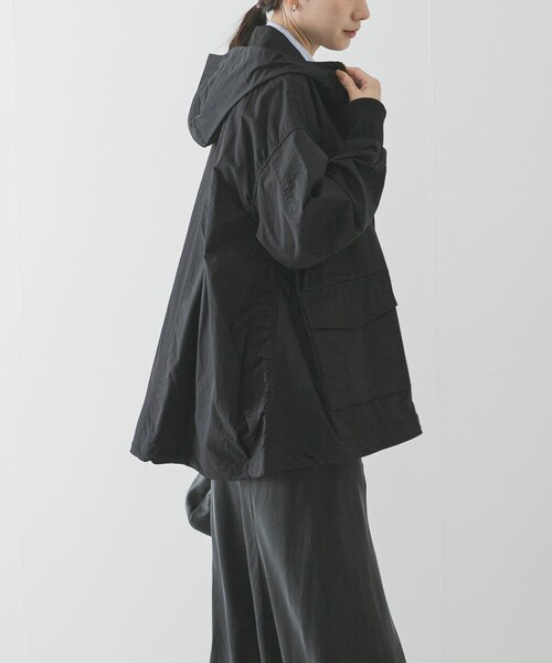 URBAN RESEARCH（アーバンリサーチ）の「コットンナイロンマウンテンパーカー（マウンテンパーカー・レディース・BLACK/CHARCOAL/BEIGE・FREE）」の6枚目の写真