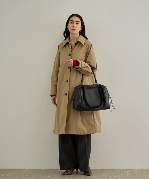 ADAM ET ROPE'(アダムエロペ)の「【WEB限定】スプリットレザーワンハンドルボストンバッグ / A4対応(ボストンバッグ・レディース・ブラック/ダークブラウン・F)」の20枚目の写真
