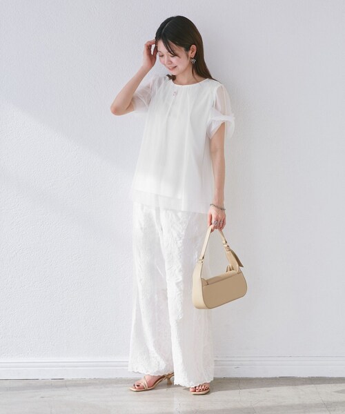 ROPE' PICNIC(ロペピクニック)の「Cutee チュールドッキングツイストスリーブトップス/リンクコーデ(Tシャツ/カットソー・レディース・ブラック/ホワイト/ライトグリーン/ブルー系・38)」の16枚目の写真