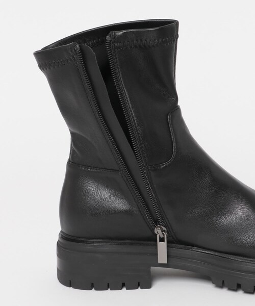 URBAN RESEARCH ROSSO（アーバンリサーチロッソ）の「Mollini　ストレッチショートブーツ（ブーツ・レディース・BLACK・36/37/38/39）」の8枚目の写真