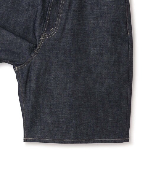 ADAM ET ROPE'(アダムエロペ)の「【J'aDoRe・一部店舗限定】【KURO(クロ)】STRUCTURE SHORTS(デニムパンツ・レディース・ネイビー系・26/27/28)」の21枚目の写真
