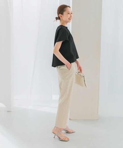 URBAN RESEARCH ROSSO（アーバンリサーチロッソ）の「ウォッシャブルイージーテーパードパンツ（その他パンツ・レディース・BLACK/L/GREIGE/GREEN・FREE）」の21枚目の写真