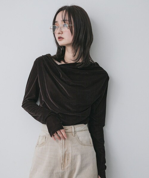 SENSE OF PLACE by URBAN RESEARCH(センスオブプレイスバイアーバンリサーチ)の「ベロアドレープトップ(その他トップス・レディース・IVORY/BROWN/CAMEL・One)」の13枚目の写真