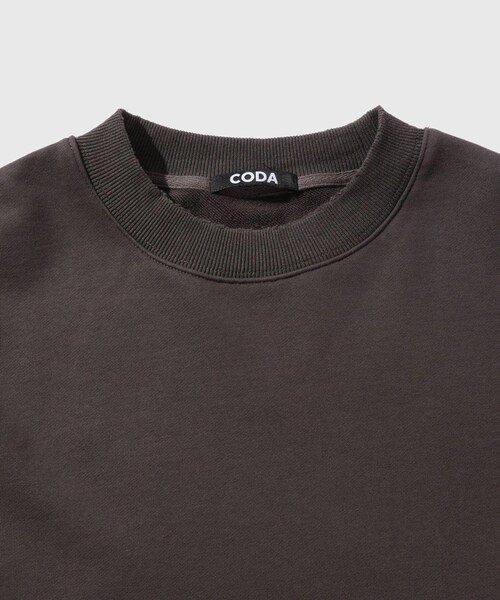ADAM ET ROPE'（アダムエロペ）の「【CODA/コーダ】WASHED DESTROYED CREWNECK SWEATSHIRT（スウェット・メンズ・スミクロ・1/2）」の4枚目の写真