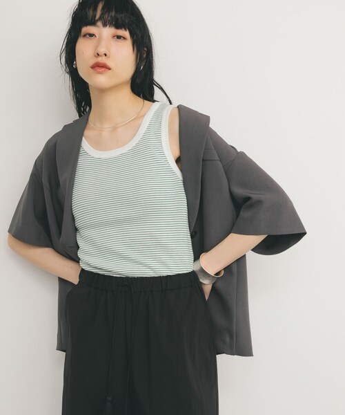 KBF（ケイビーエフ）の「Miller　Panel ribbed tank top（タンクトップ・レディース・WHT×GN/WHT×NR/BLU×W2/BRN×NV・FREE）」の9枚目の写真