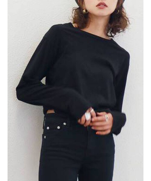 Ungrid（アングリッド）の「BASICロングスリーブTee（Tシャツ/カットソー・レディース・オフホワイト/ブラック/ライトグレー・F）」の2枚目の写真