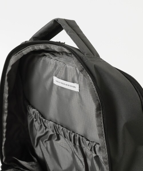 URBAN RESEARCH DOORS(アーバンリサーチドアーズ)の「URD VERSATILE BACKPACK(バックパック/リュック・メンズ・BLACK/GRAY/NAVY・-)」の10枚目の写真