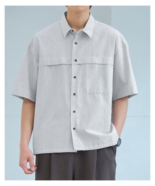 nissen（ニッセン）の「オーバーサイズストライプポケット付5分袖シャツ【大きいサイズ有】（シャツ/ブラウス・メンズ・サックスストライプ/黒ストライプ・M/L/LL/3L/4L/5L/6L/8L/10L）」の6枚目の写真