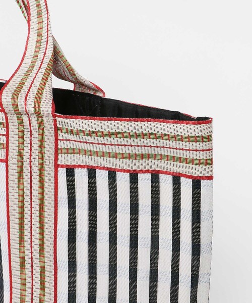 ITEMS URBANRESEARCH（アイテムズ アーバンリサーチ）の「ビニールトートバッグ（トートバッグ・レディース・PPL/GRN/BLK・-）」の12枚目の写真