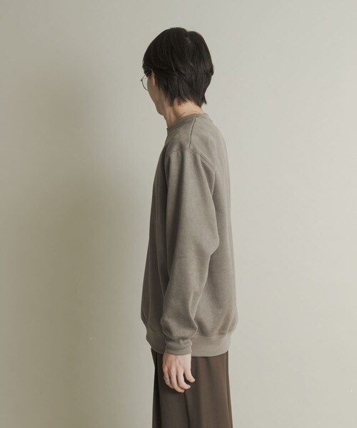 SENSE OF PLACE by URBAN RESEARCH（センスオブプレイスバイアーバンリサーチ）の「フェイクスエードクルーネックスウェット（スウェット・メンズ・GRAY/CHARCOAL/D.BROWN/GREIGE・M/L）」の15枚目の写真