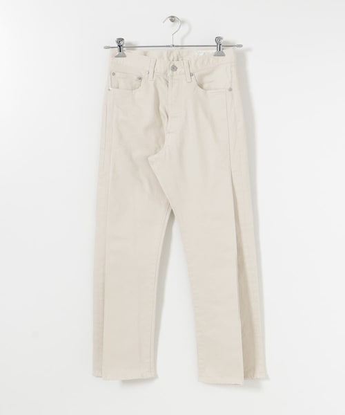 URBAN RESEARCH（アーバンリサーチ）の「KURO　BIG TUCK FLARE DENIM（デニムパンツ・レディース・NAVY/IVORY/BLUE・25/26/27）」の10枚目の写真