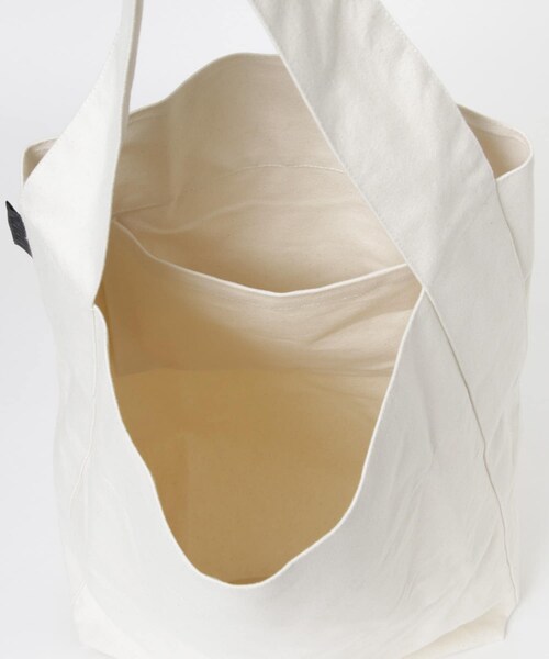 URBAN RESEARCH(アーバンリサーチ)の「Kaan MEGA BUCKET TOTE(トートバッグ・メンズ・BLACK/NATURAL・FREE)」の10枚目の写真