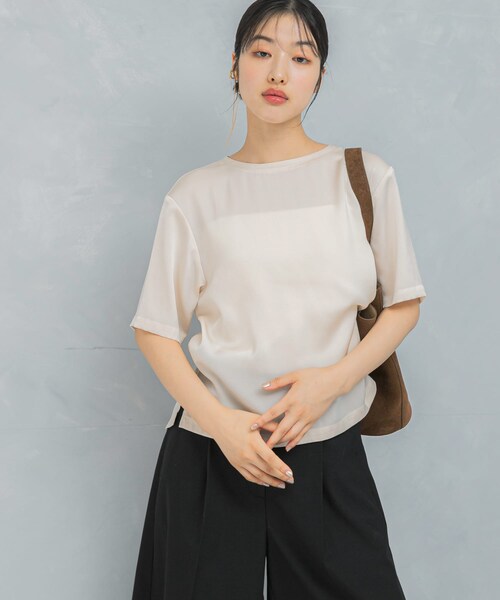 URBAN RESEARCH ROSSO（アーバンリサーチロッソ）の「UVカットサテンブラウス（Tシャツ/カットソー・レディース・MAUVEPINK/BLACK/OFF 1・Free）」の6枚目の写真