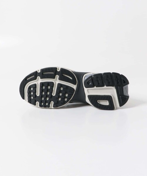 URBAN RESEARCH DOORS（アーバンリサーチドアーズ）の「NIKE　V2K ラン（スニーカー・レディース・ピュアプラチナ/シルバー・23/23.5/24/24.5/25）」の9枚目の写真