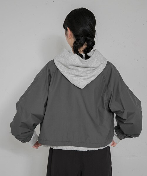 EKAL(エカル)の「THE NORTH FACE PURPLE LABEL 65/35 Field Cropped Jacket(ブルゾン・レディース・A GRAY/BROWN・S/M)」の6枚目の写真