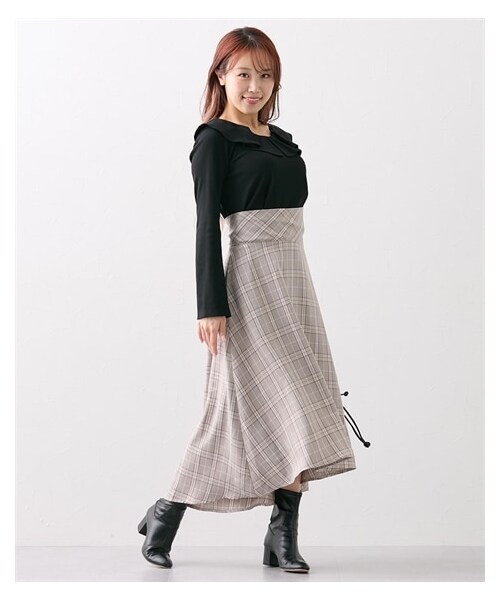 nissen（ニッセン）の「【大きい胸専用】リブカットソー×コルセットワンピース（片側ポケット付）（ワンピース・レディース・サックス×ネイビー系チェック/ブラック×ブラウン系チェック・FS/FM/FL/FLL/F3L）」の9枚目の写真