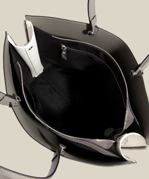 ROPE'(ロペ)の「【E'POR】Y BAG Large/A4対応・通勤・26SS(トートバッグ・レディース・ブラック/グレー/キナリ/ダークブラウン/ダークグリーン・F)」の16枚目の写真