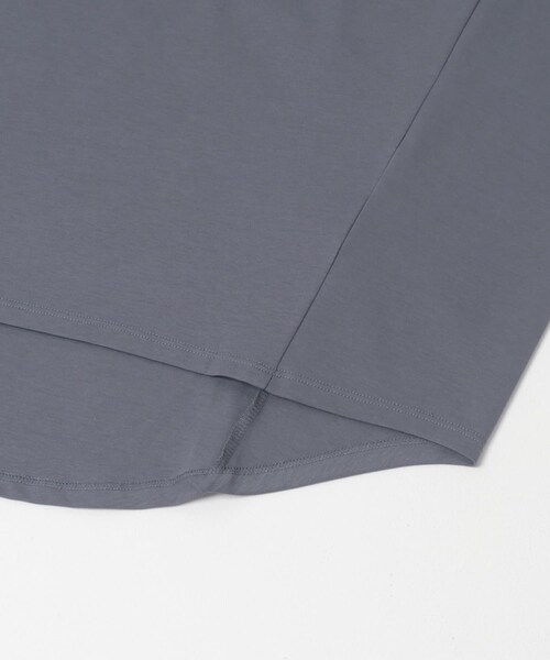 URBAN RESEARCH ROSSO（アーバンリサーチロッソ）の「UVカットドルマンスリーブプルオーバー（Tシャツ/カットソー・レディース・IVORY/D/BLUE/CAMEL/BROWN・Free）」の11枚目の写真