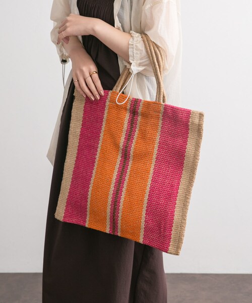 KBF（ケイビーエフ）の「MAISON BENGAL　NEW JUTE PORESH BAG（トートバッグ・レディース・ORANGE/ROYAL/BROWN・FREE）」の5枚目の写真