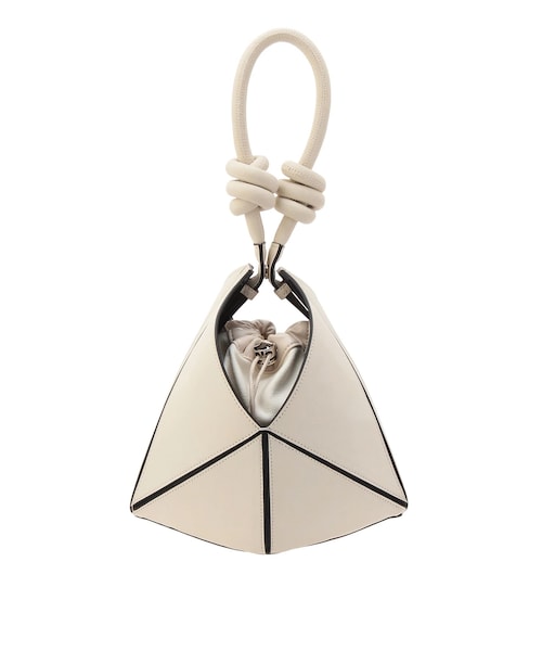 ELENDEEK（エレンディーク）の「TRIANGLE 2WAY BAG（ハンドバッグ・レディース・ブラック/ボルドー/シルバー/アイボリー・F）」の18枚目の写真