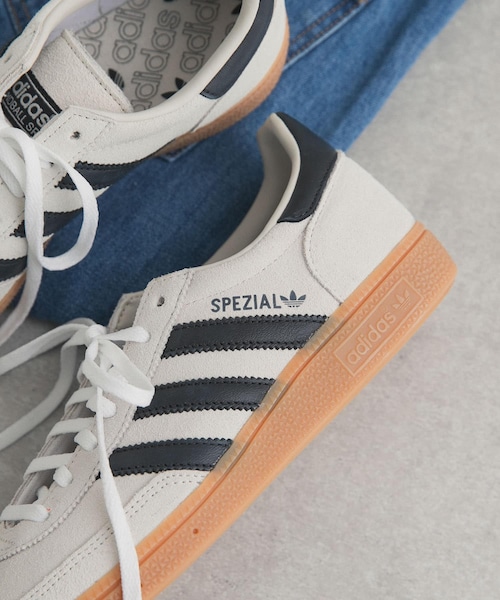 URBAN RESEARCH DOORS（アーバンリサーチドアーズ）の「adidas　HANDBALL SPEZIAL W（スニーカー・レディース・アルミナ・23.5/24/24.5/25）」の3枚目の写真