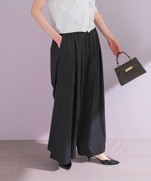 URBAN RESEARCH ROSSO（アーバンリサーチロッソ）の「ライトタックイージーワイドパンツ（その他パンツ・レディース・BEIGE/DARKNAVY・Free）」の15枚目の写真