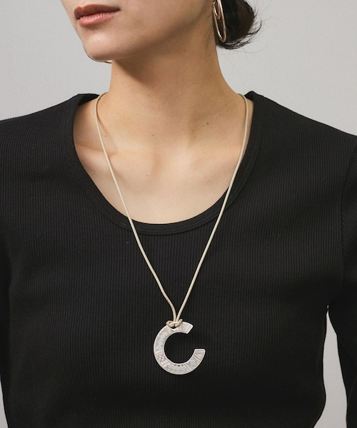 ADAM ET ROPE'（アダムエロペ）の「【TUAREG（トゥアレグ）for SALON】ブローチ&ネックレスC（ブローチ/コサージュ・レディース・シルバー・F）」の4枚目の写真