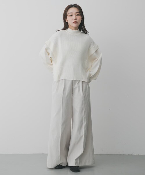 SENSE OF PLACE by URBAN RESEARCH（センスオブプレイスバイアーバンリサーチ）の「『一部WEB限定カラー』ストレッチショルダータックセーター（ニット/セーター・レディース・OFF WHITE/GRAY/MOCHA/RED/YELLOW/BLACK/BLUE・one/One）」の12枚目の写真