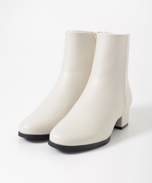URBAN RESEARCH DOORS（アーバンリサーチドアーズ）の「チャンキーヒールブーツ（ブーツ・レディース・IVORY/BLACK・36/37/38）」の13枚目の写真