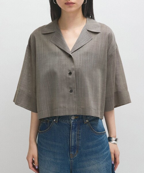 ADAM ET ROPE'(アダムエロペ)の「【接触冷感】ショートシャツジャケット(シャツ/ブラウス・レディース・ブラック/ベージュ・F)」の15枚目の写真