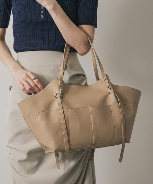 SENSE OF PLACE by URBAN RESEARCH（センスオブプレイスバイアーバンリサーチ）の「アウトポケットトートバッグ（トートバッグ・レディース・BEIGE/BLACK/IVORY・one）」の3枚目の写真