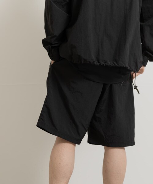 THE GOODLAND MARKET（ザグッドランドマーケット）の「Western Hydrodynamic　nylon shorts（その他パンツ・メンズ・BLACK/NAVY・M/L）」の6枚目の写真