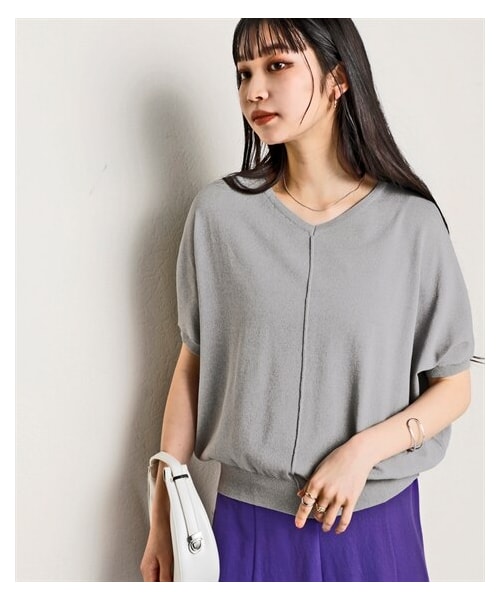 nissen（ニッセン）の「＜大きいサイズ＞【アイスクリーンプレミアム】Ｖネックドルマンスリーブニットトップス（持続冷感・接触冷感・毛玉になりにくい・UVカット・洗濯機で洗える・遮熱）（ニット/セーター・レディース・黒/杢グレー/オフホワイト/スモーキーブルー/ライムグリーン・L/LL/3L/4L/5L/6L/8L/10L）」の7枚目の写真