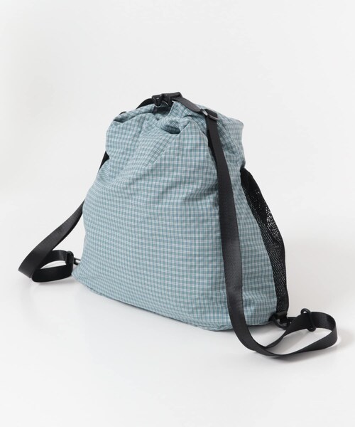 URBAN RESEARCH DOORS(アーバンリサーチドアーズ)の「チェック2WAYナップサック(バックパック/リュック・レディース・BLUE/RED・One)」の6枚目の写真